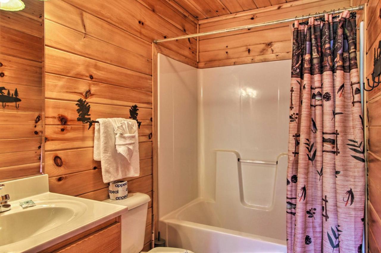 Expansive Gatlinburg Cabin Hot Tub, Deck And Grill! Extérieur photo