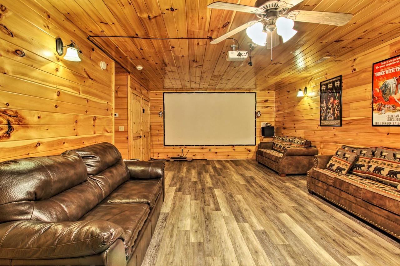 Expansive Gatlinburg Cabin Hot Tub, Deck And Grill! Extérieur photo