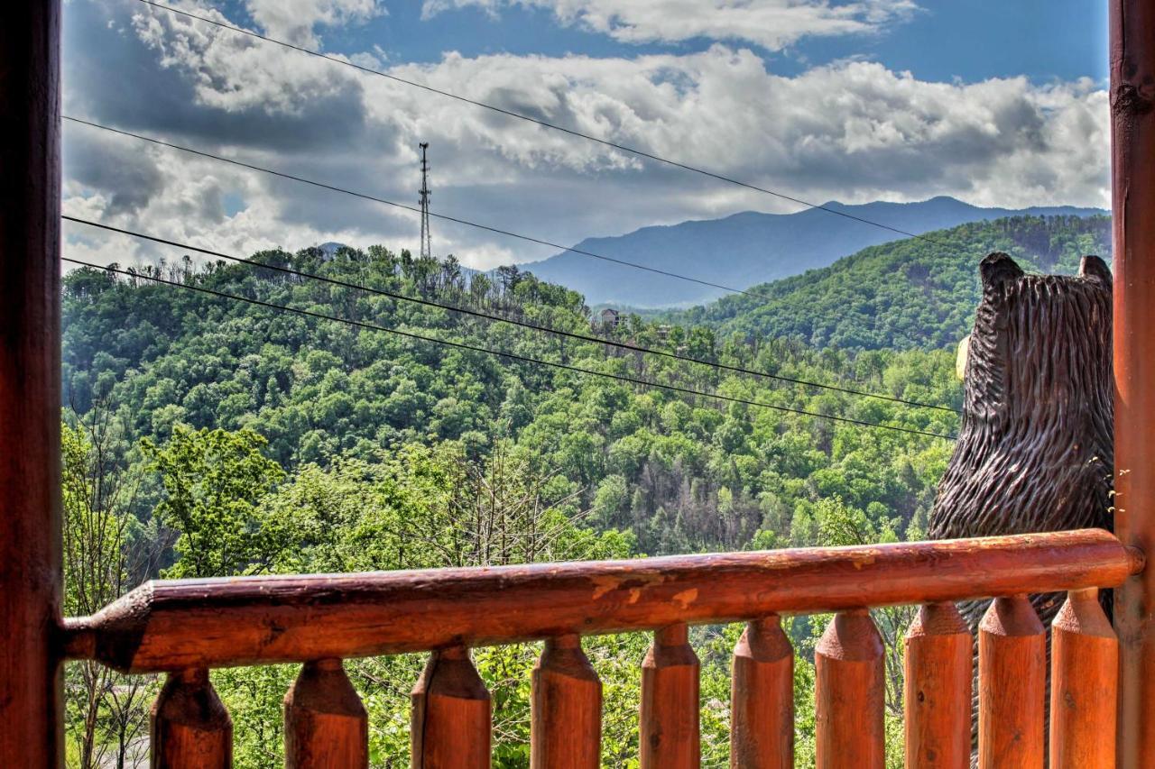 Villa Expansive Gatlinburg Cabin Hot Tub, Deck And Grill! Extérieur photo